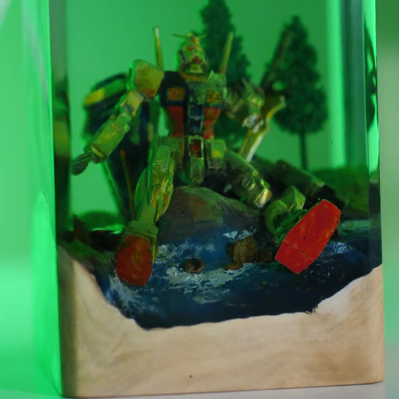 深海に浮かぶ壊れたガンダム レジンランプ、カスタムロボットエポキシ