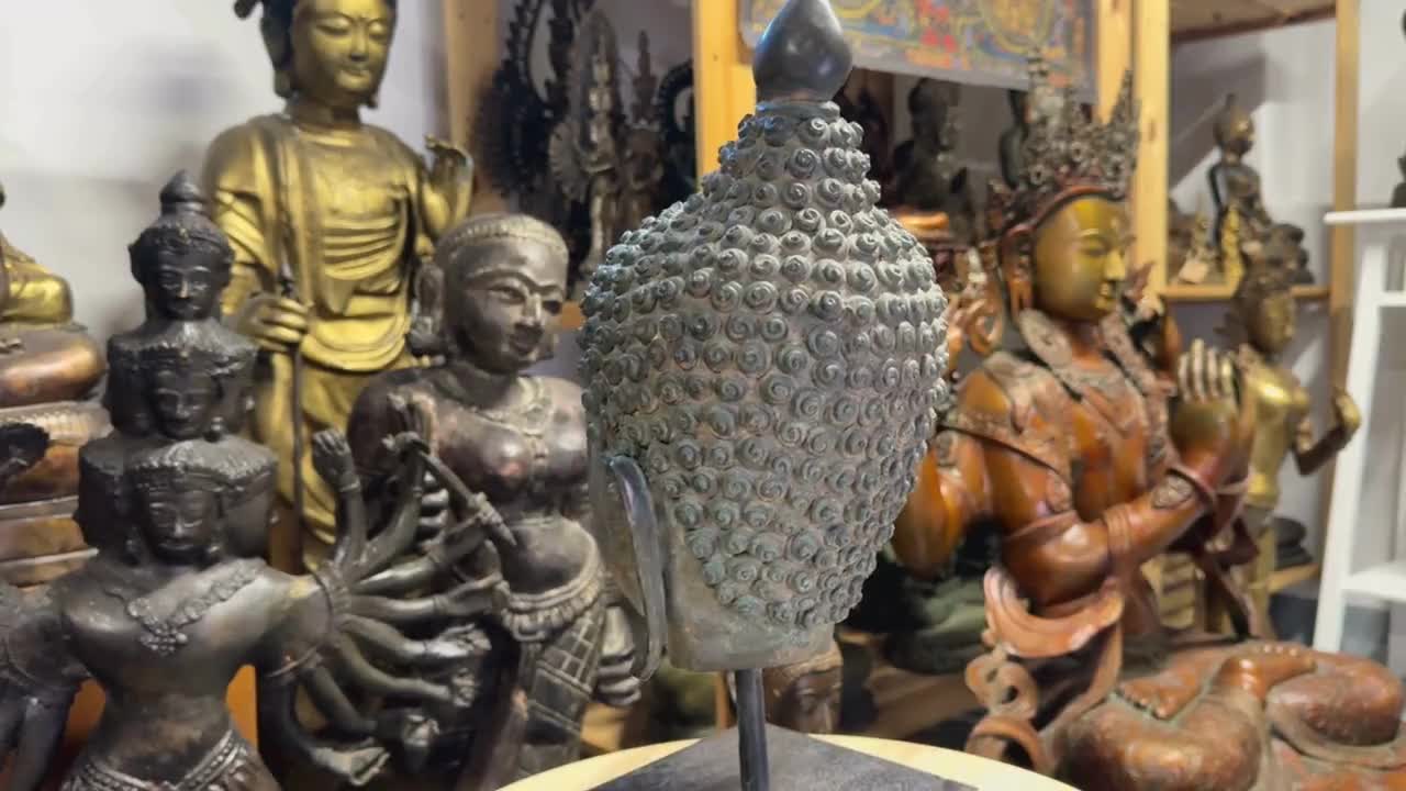 タイの仏頭の破片、アユタヤ出土のアンティーク青銅彫刻 - Etsy 日本