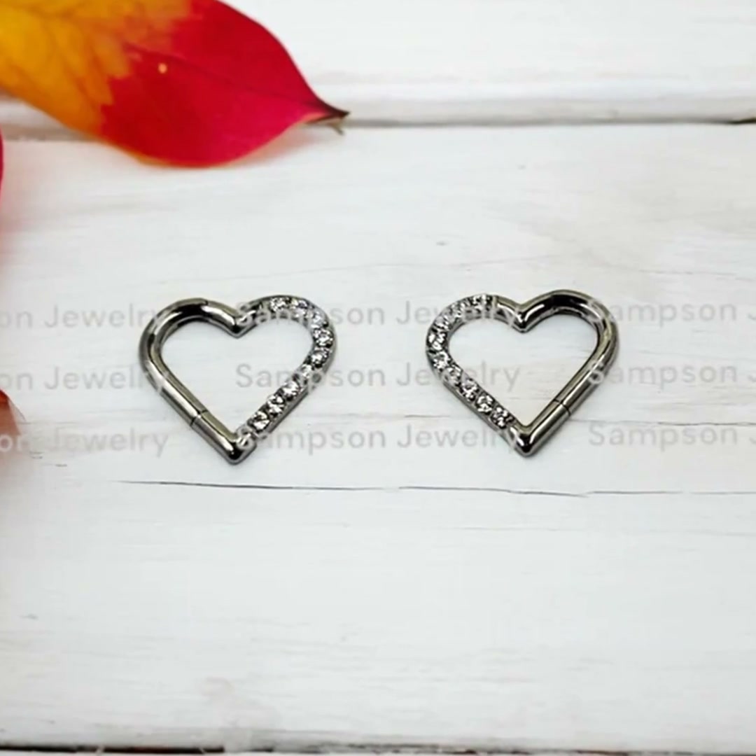 Titanium CZ Heart Clicker Ring, 16G, Left or Right Opening - Etsy