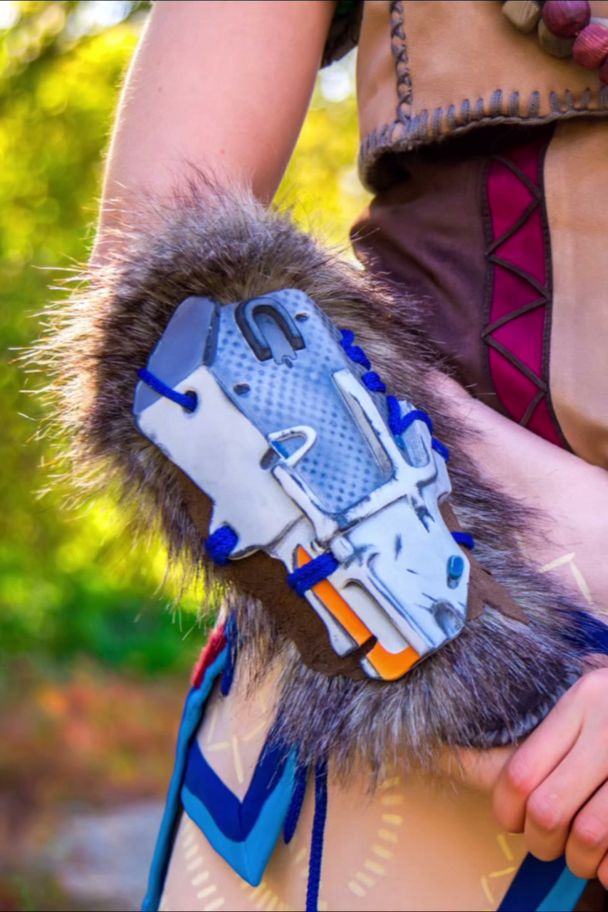 Horizo​​n Zero Dawn』のアロイのコスプレ：HZD 女性用コスチューム