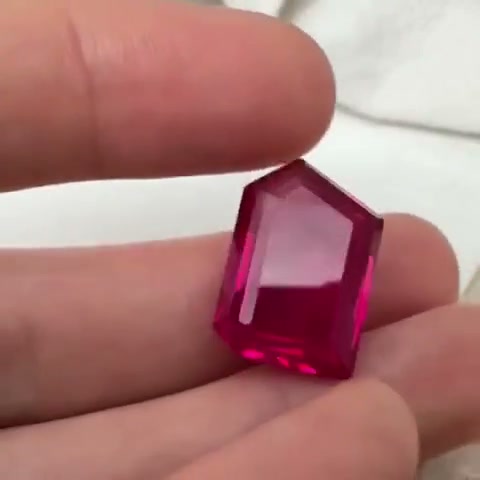 19 Carat Lab Ruby 18x12.5mm Freeform Cut, Lab Created Faceted
