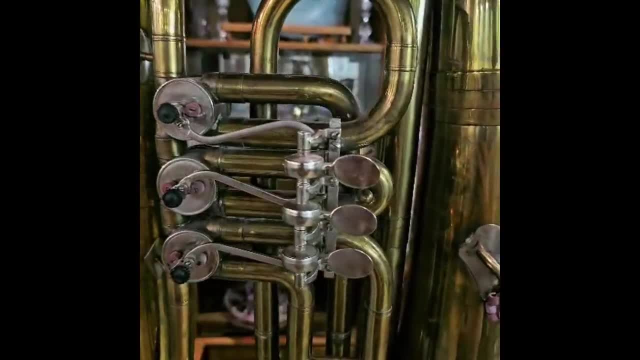 Tuba Orfeo n.° 1337, antigua, nueva, en Do mayor, año 1984, Unión Soviética, Kyiv, Ucrania video poster