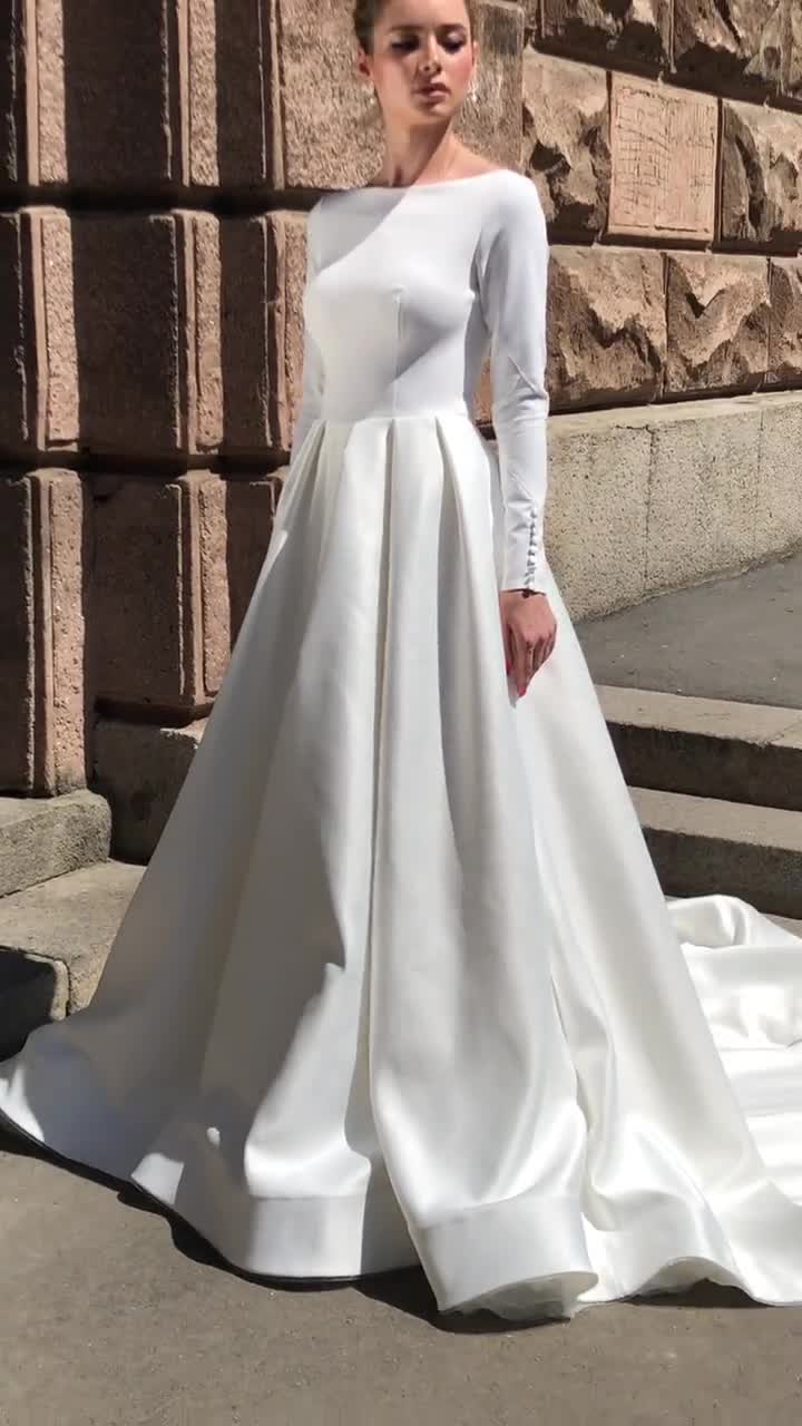 V-neck Crepe Wedding Gown, Full A-line Bridal Dress With Open V