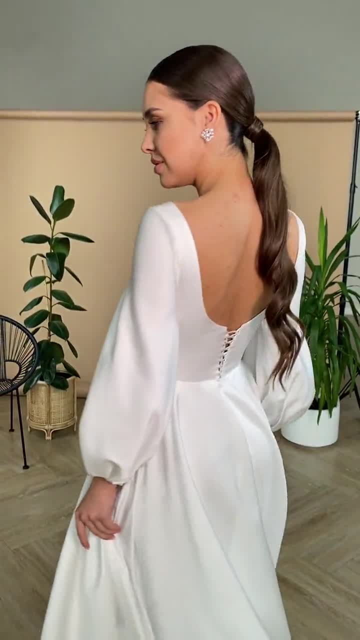 Top 10 Mermaid Wedding Dresses With Sleeves | The Bridal Finery