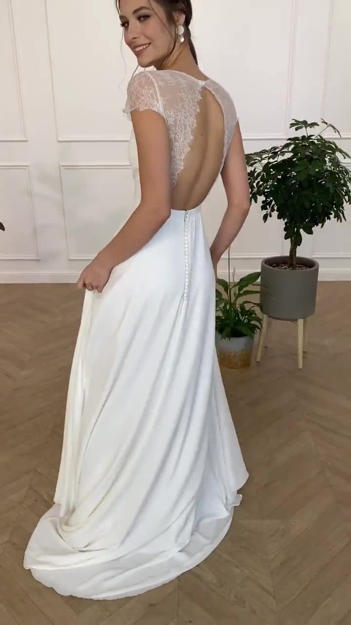 Bescheidene Hochzeitskleid Empfang, einfache Hochzeitskleid Offener Rücken,  minimalistisches Hochzeitskleid Sommer MARCELLA - .de