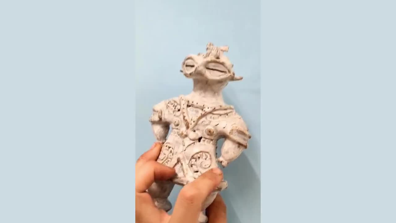 Ancient Japan figure clay "DOGU" video poster