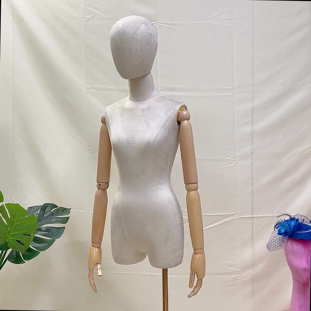 Mannequin Torso Dress Form Female Bust Mannequin Torso, Shop Window Clothing  Modeling Manikin Body, Easy to Move Wheeled Sewing Mannequins (Color : A,  Size : Small) : : Home