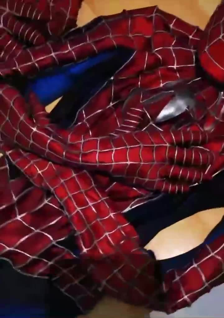 Adulto Bambino Raimi Spiderman Maschera Festa di Compleanno Giochi di  Imitazione Cappuccio Halloween Copricapo Travestito Copricapo di Natale  Accessori di Carnevale,Red-Kid : : Giochi e giocattoli