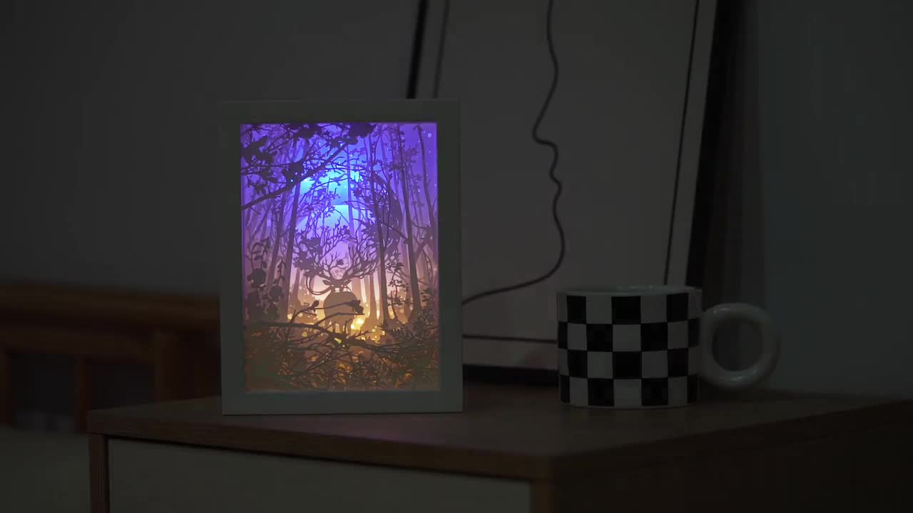 Uonlytech Forest Deer Papercut Light Box Decorative 3D Shadow Light LED  Lamp Night Light for Christmas Gift : : Tools & Home Improvement