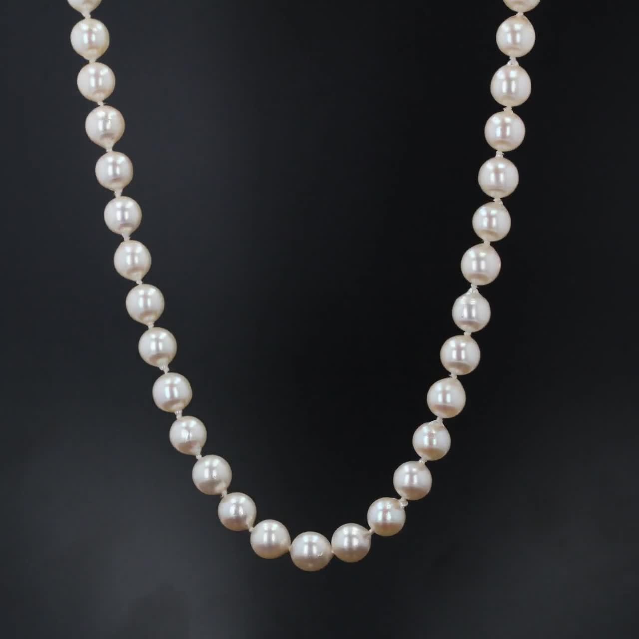 Collier de perles de culture baroque et son fermoir ancien - Bijoux baume