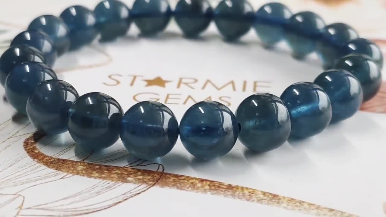 Aquamarine Troml bracelet elastic natural stone made of shiny and rounded  stones 8 - 10 mm / 16 - 17 cm, sailors stone, healing power of the ocean -  VMD parfumerie - drogerie