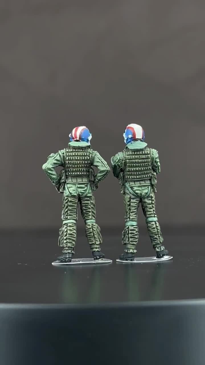 Painted US Navy Pilot Figures: 1/48 Scale Resin Model Set - Etsy