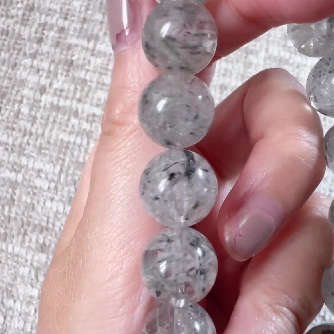 高品質の本物の 13 mm スノーフロスト シルバー ヘアクォーツ ビーズ