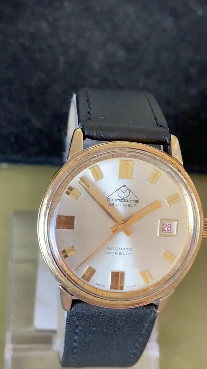 Vintage hotsell mondaine watch