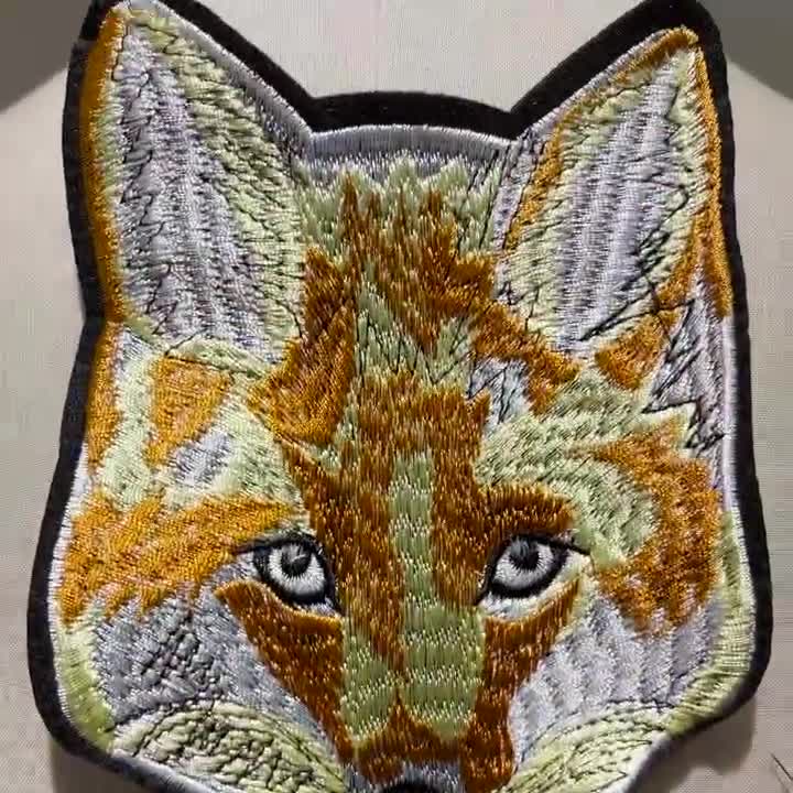 大きなヴィンテージフォックス刺繍パッチクロスハンドメイドビーズ服用