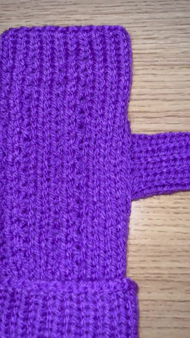 Cuffed Fingerless Gloves Pattern Addi 22-46/sentro 22-48 Needle