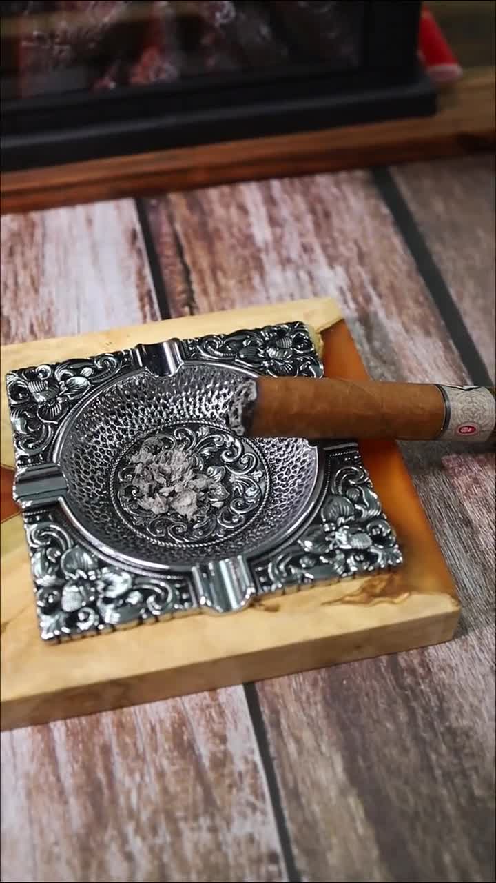 カスタムメイドの木製および樹脂製灰皿、手作りの葉巻灰皿、タバコ愛好