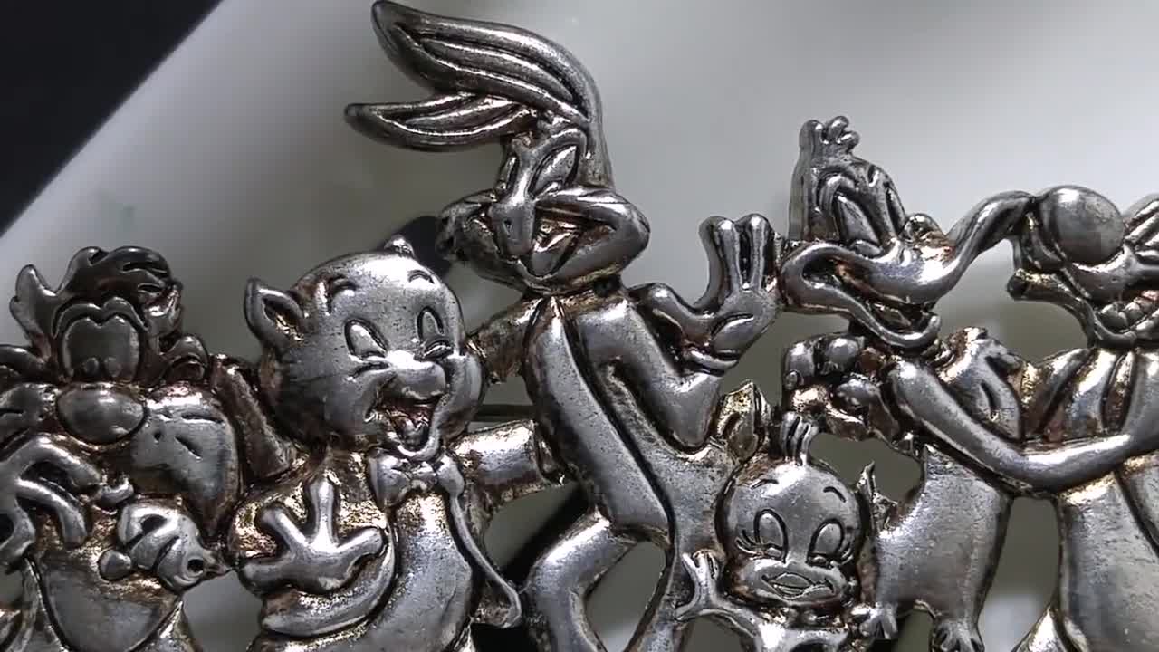 Warner Brothers Looney Tunes Brooch, Stamped TM & 94WB