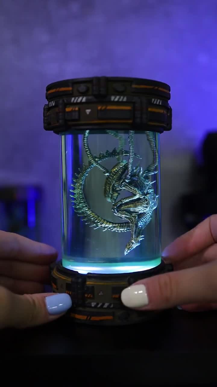 Xeno.morph Lamp, Ali.en Epoxy Lamp, Custom Sta.r Wars Night Light