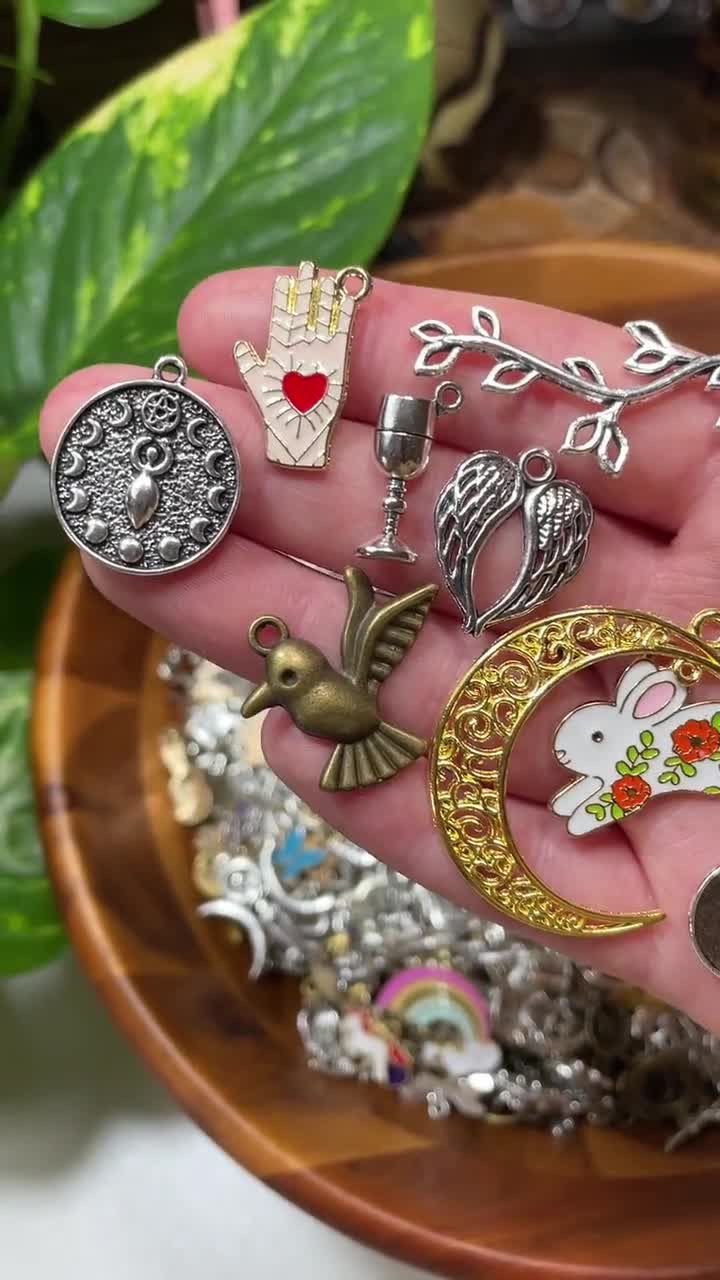 50 Charms For Divination Jewelry, Mystery Charm Scoop