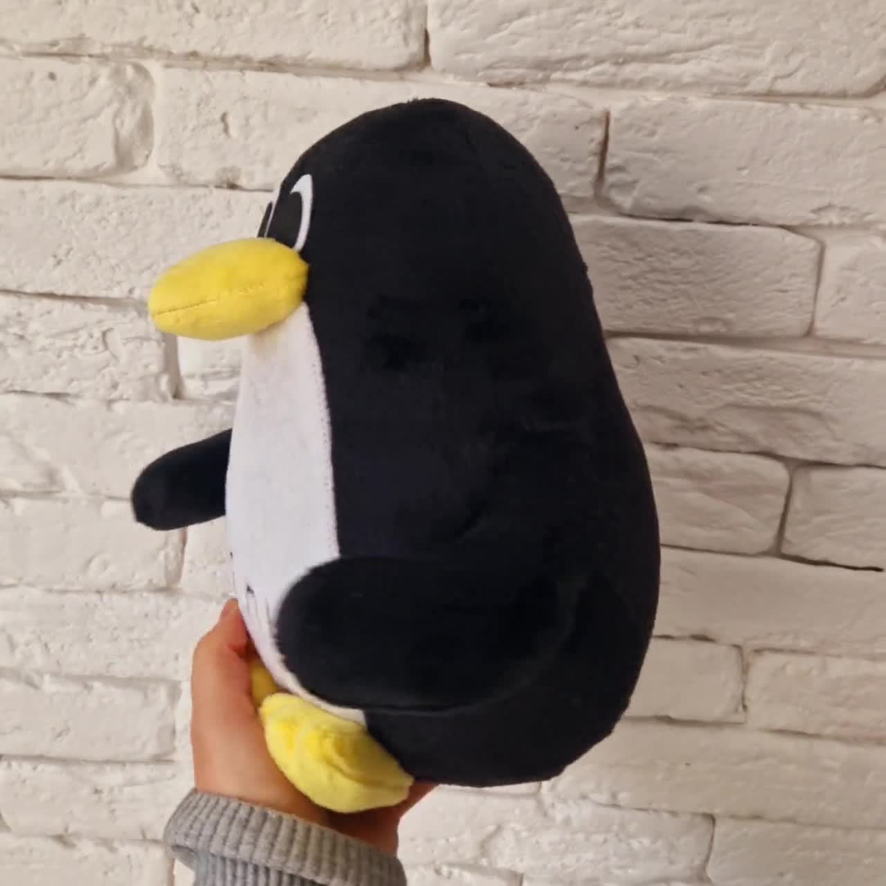 Linuxペンギンぬいぐるみ：ギークギフト（20 cmまたは30 cm） - Etsy 日本