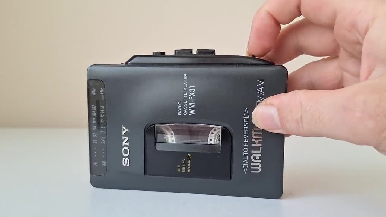 Vintage Sony Walkman WM FX31: Collectible Cassette Player - Etsy