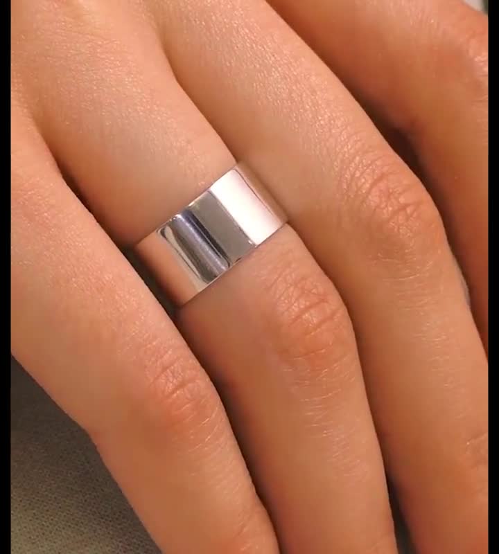 Black stitch silver wide ring