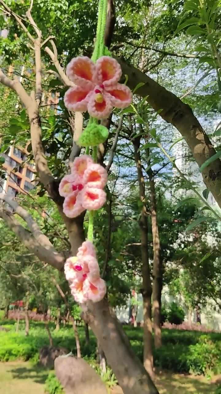 Crochet Hibiscus Car Charm: Pink Tropical Flower Rear View Mirror