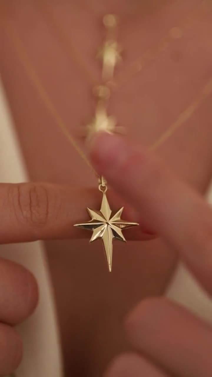 [LLOYD] 韓国☆14K GOLD☆Holiday Star Necklace LLOYD] 韓国☆14K GOLD☆Holiday Star Necklace アクセサリー