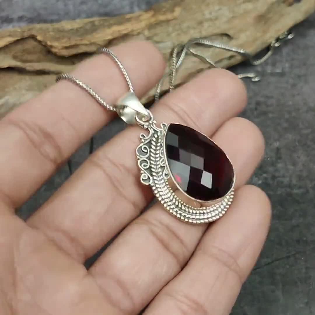 25k deals Madagascar F1 Ruby,garnets,sm diamonds multi-tones 18k gold silver pendant