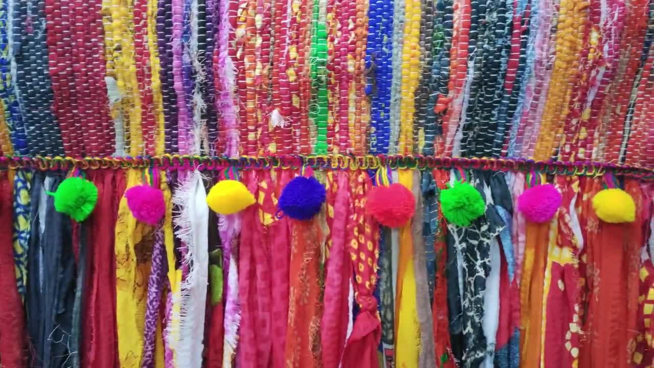 Las mejores ofertas en Multi-Color Pluma Boas, bufandas y guirnaldas de  Disfraz