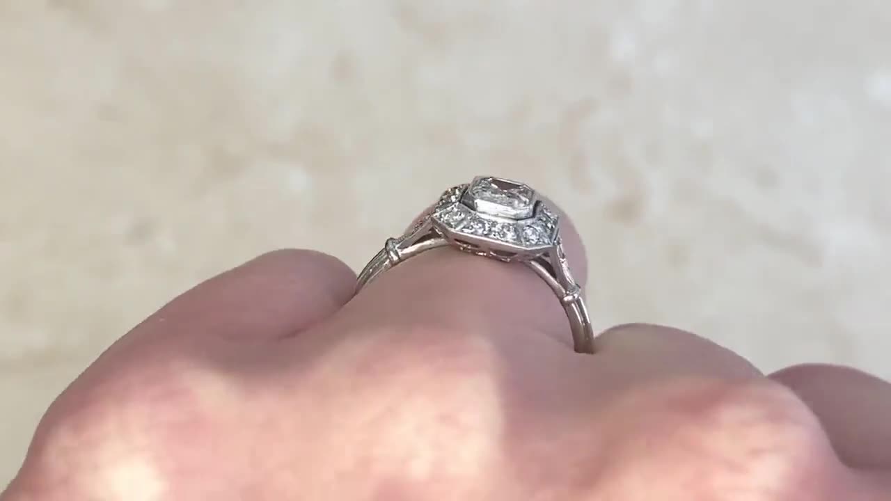 0.71カラットのエクセレントカットダイヤモンドリングGIA認定付きE VVS1 0.71カラットのエクセレントカットダイヤモンドリングGIA認定付きE