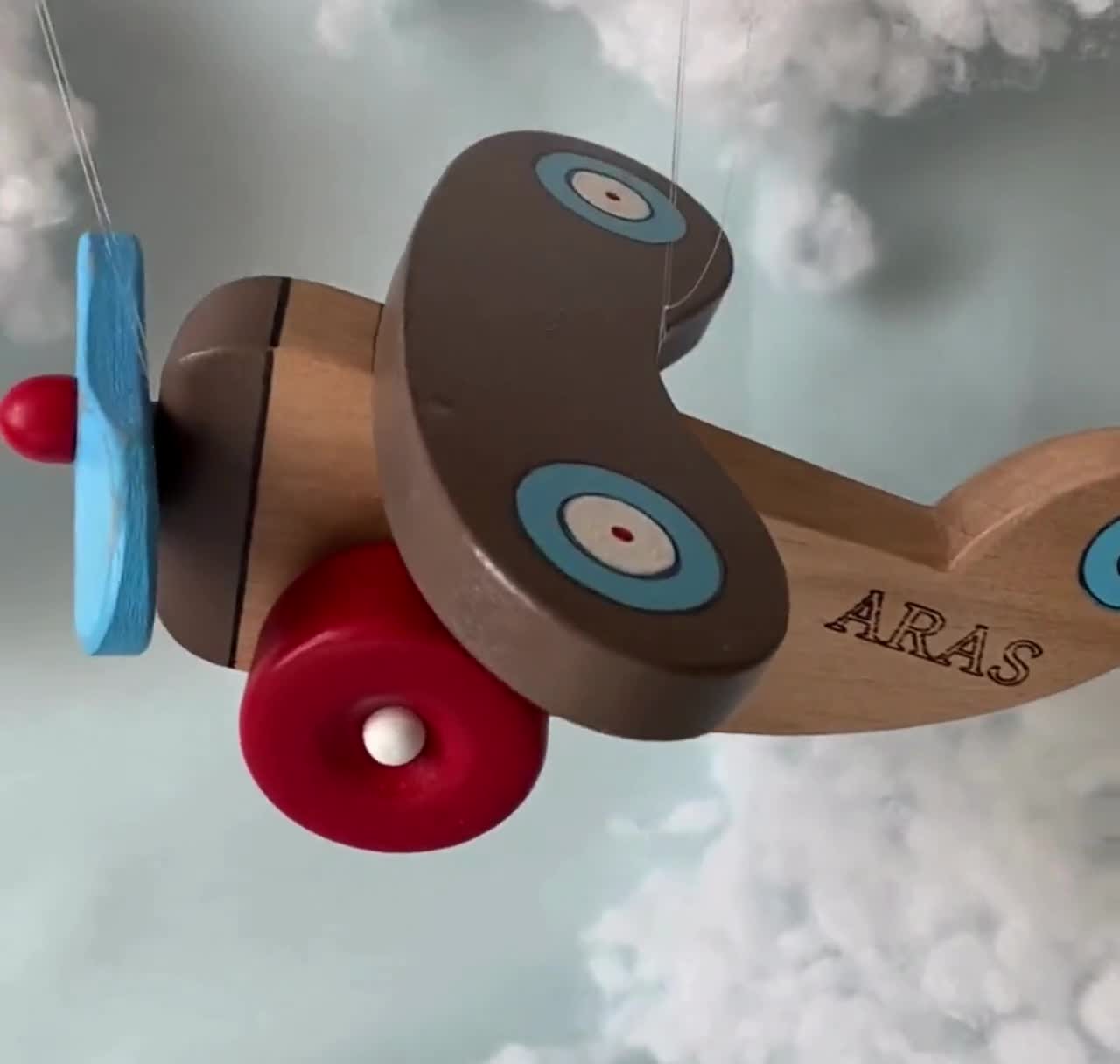 Jouet avion en bois à monter soi-même / plan avec dimensions pour façonner et couper des pièces - France Jouet avion en bois à monter soi-même / plan avec dimensions pour façonner et couper des pièces - France