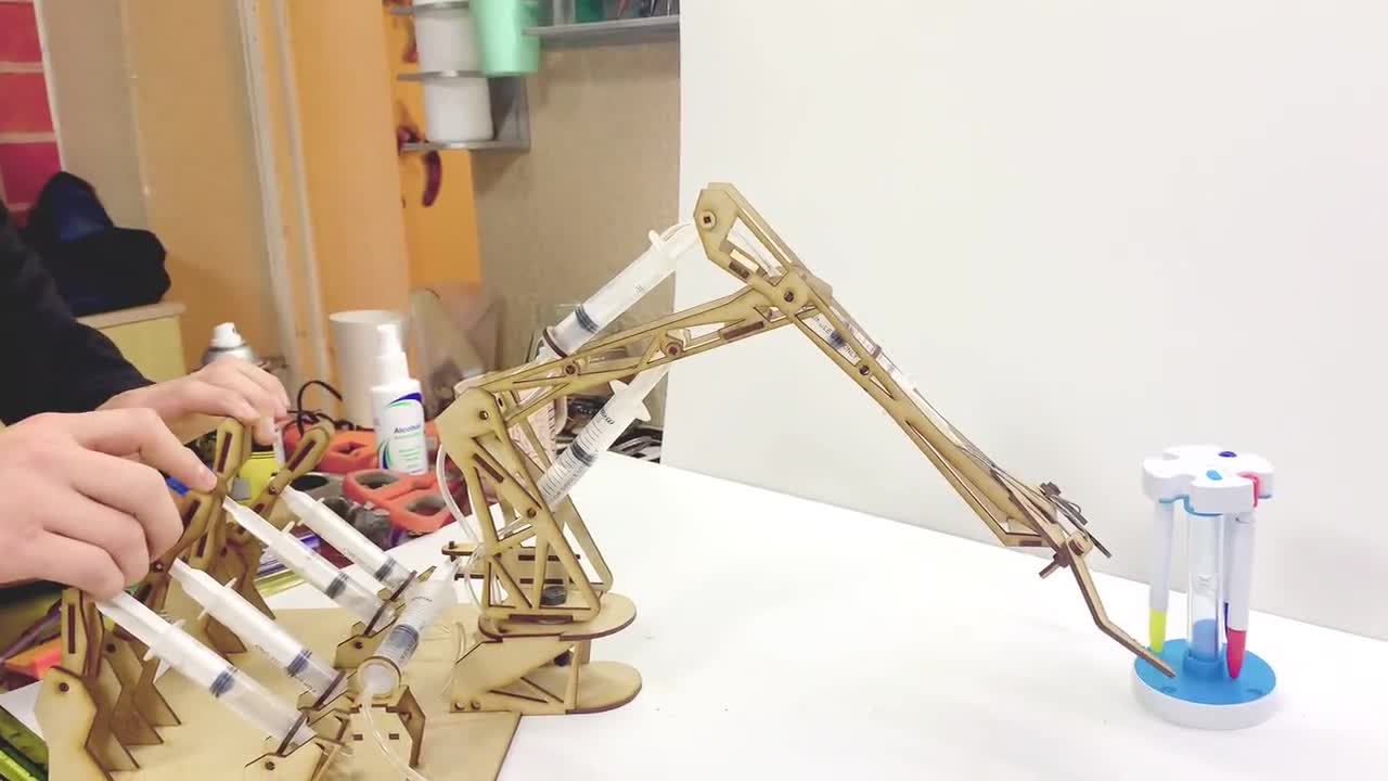 Dilwe Kit de Bras de Robot Hydraulique, Bras de Robot Hydraulique