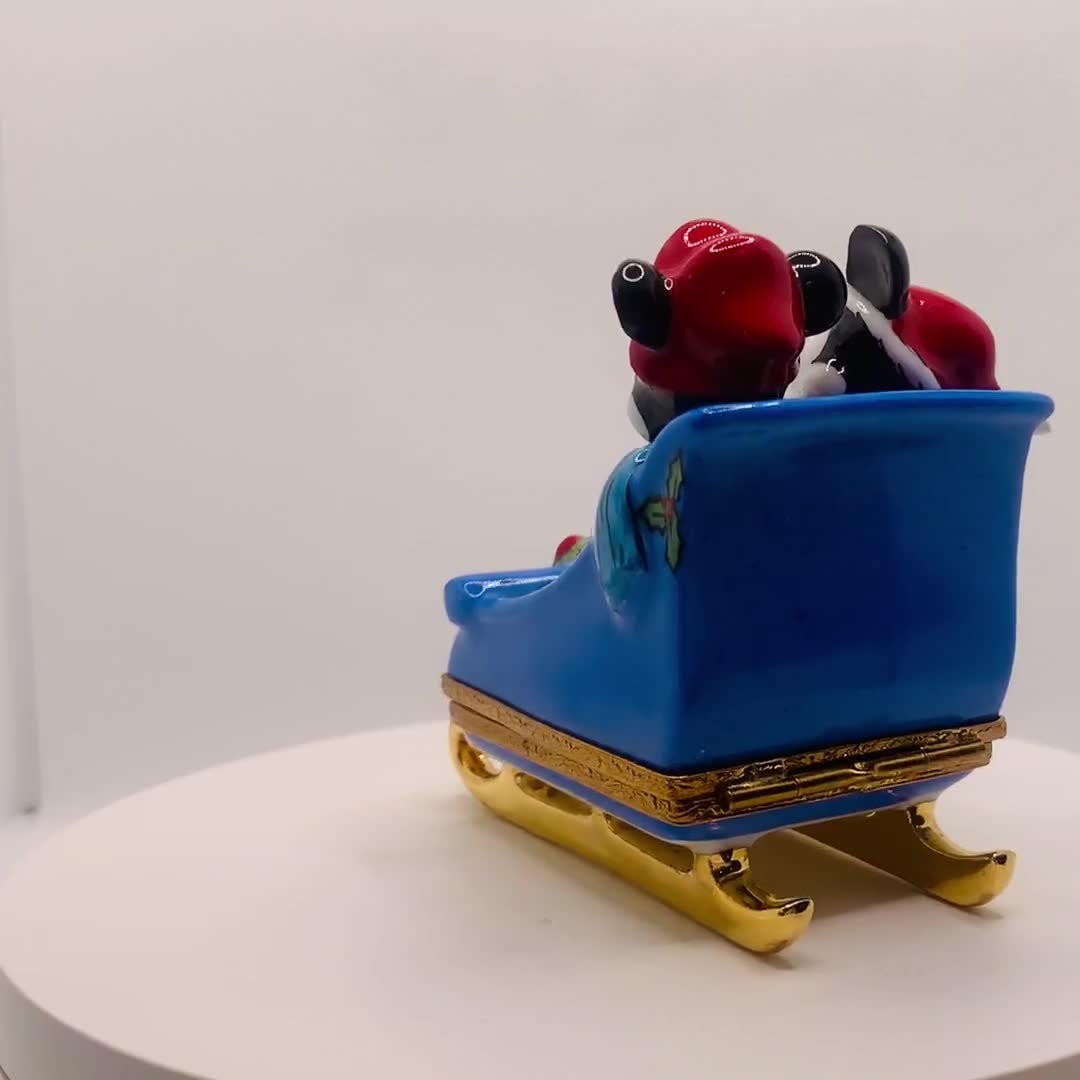 Stunning Mickey and Minnie Mouse on Sleigh ~ ARTORIA ~ Limoges