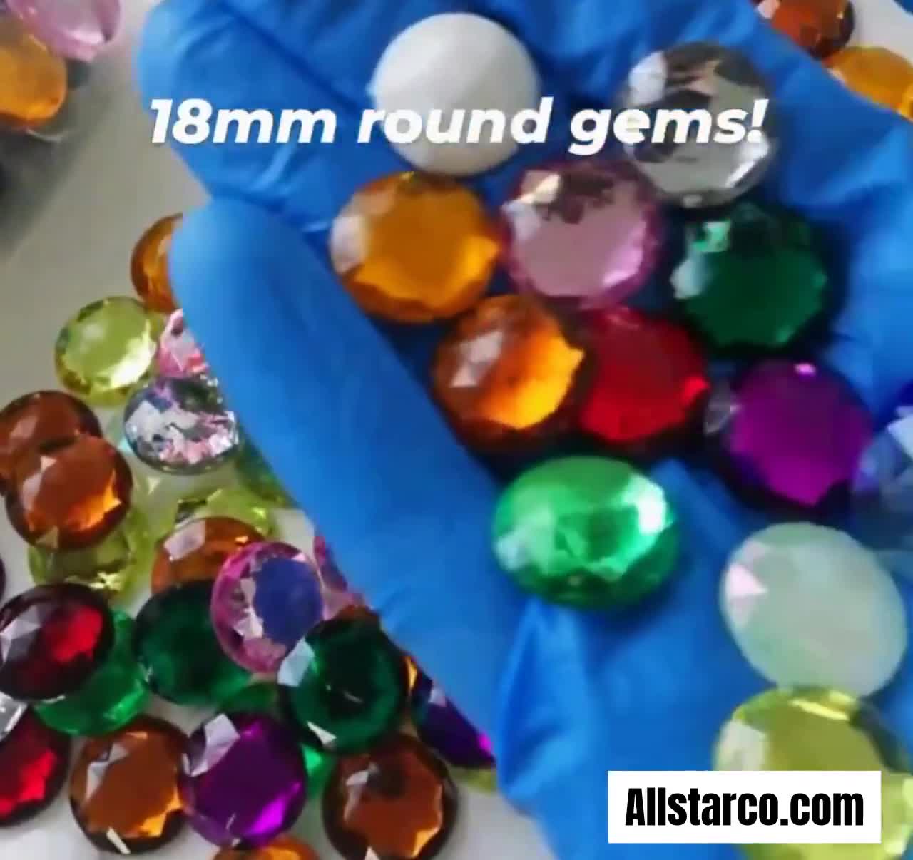 Assorted Colors Flat Back Acrylic Round Gems 4 Sizes Plastic Rhinestones  for Crafts & Embelishments Costume Cosplay Jewels in Bulk 570PCS 