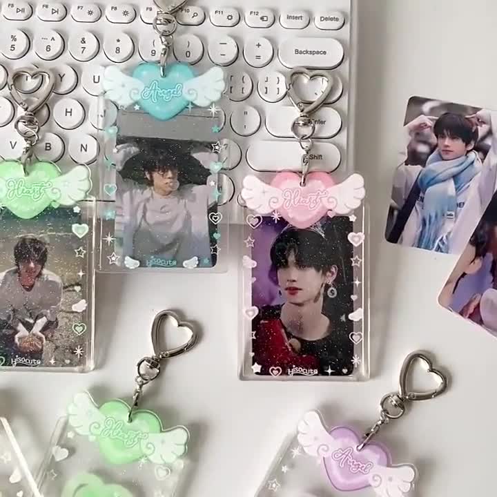Kawaii Angel Wing Photocard Holder Keychain: Glitter Kpop Concert
