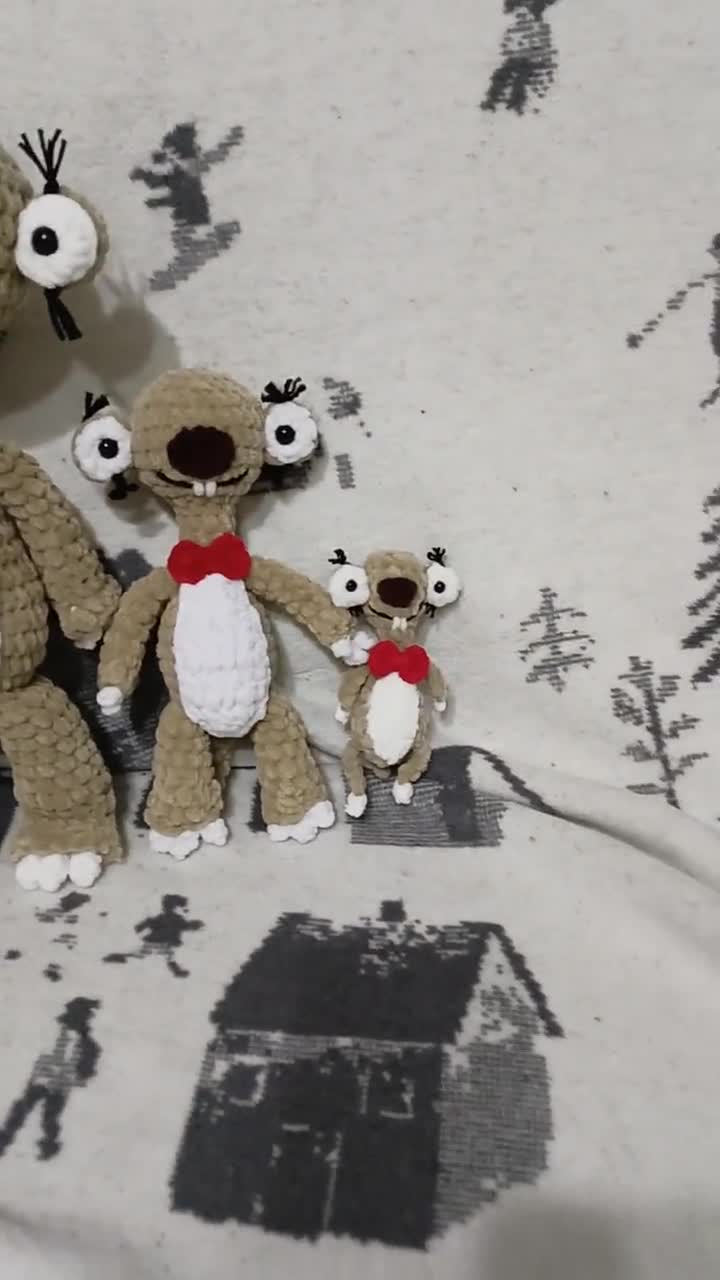 ぬいぐるみシドのおもちゃファミリー、アイスエイジのシド、編みぐるみ