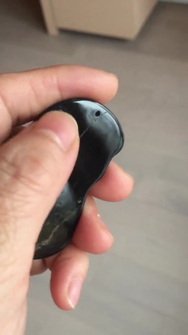 100% Natural Dark Green/ Black Jadeite Jade (mocui, 墨翠) Guanyin