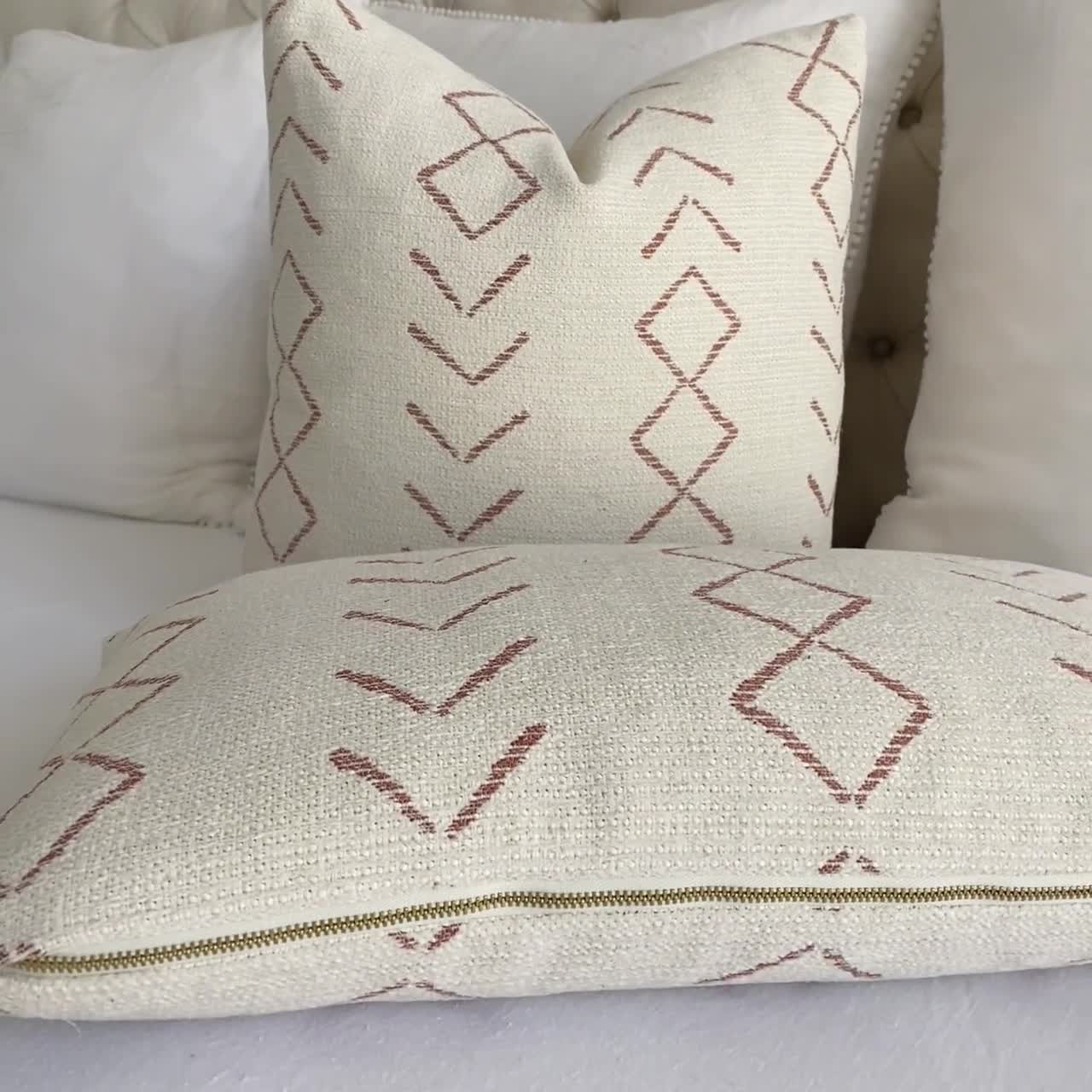 Thibaut Anasazi Straw Performance Throw Pillow Cover