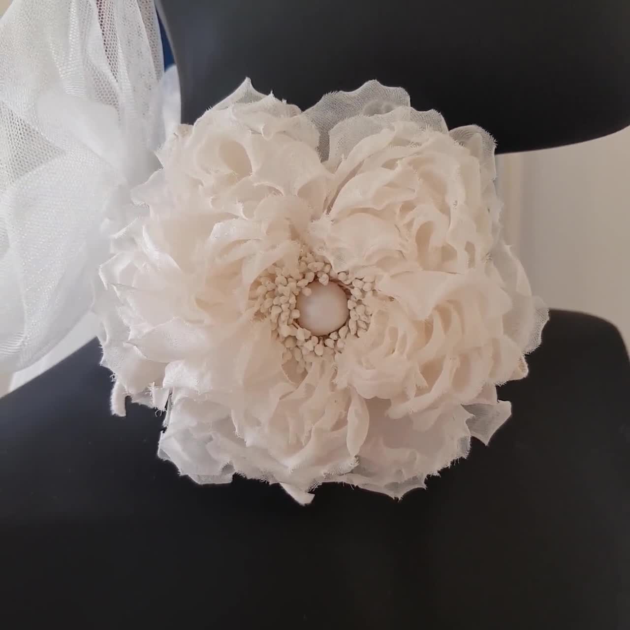 Bridal ROSE TULLE CHOKER, White Silk Bridal Choker, Flower Choker With a  Tulle Bow, Soft Tulle Choker Necklace 