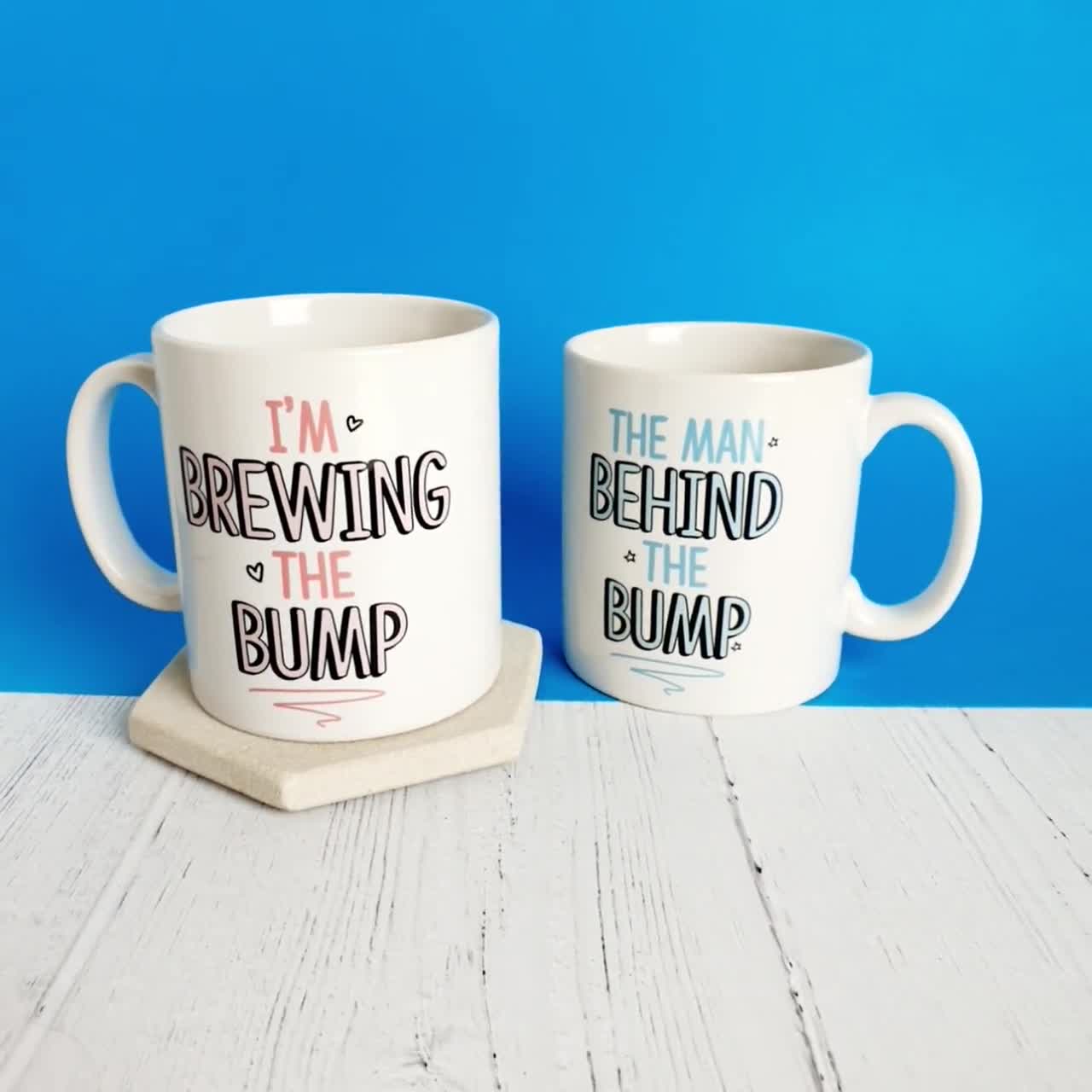 Bump Brewing Funny Gift Mug Set - Gifts For New Parents, Baby Due Gifts for  Mummy & Daddy, Baby on Way Presents, Gifts, Mugs, Cute Friends