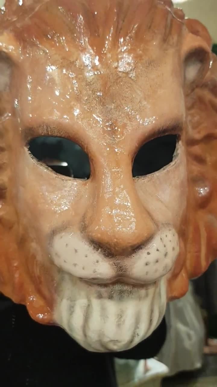 Leone Re  vendita maschere veneziane online: artigianali e prodotte a  venezia