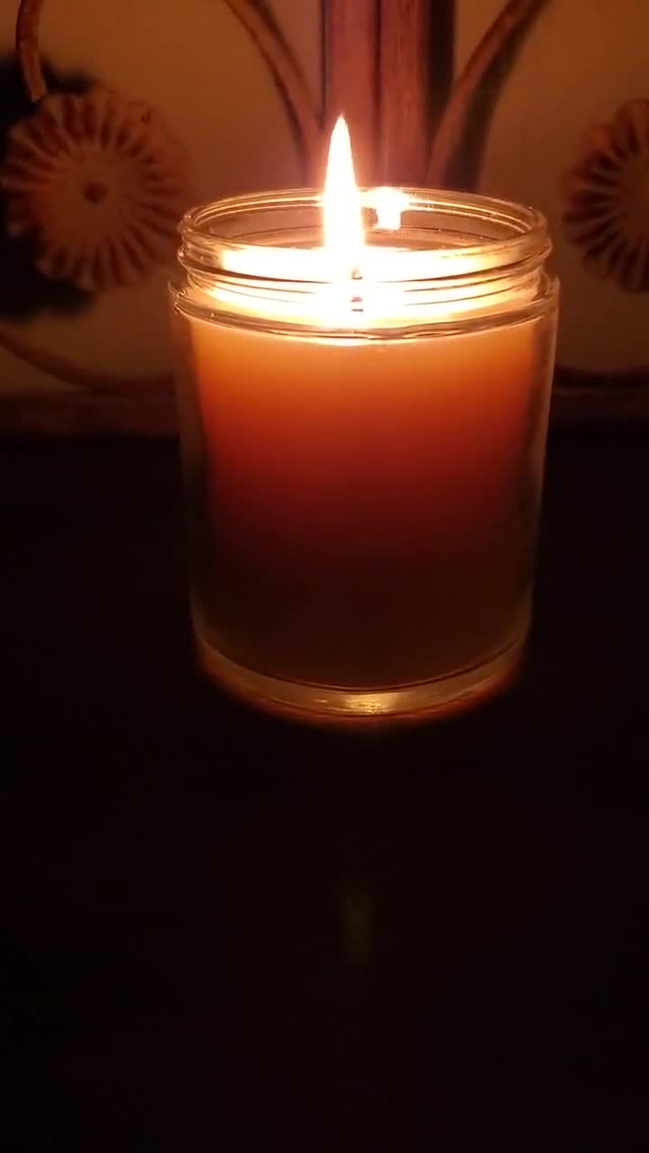 Mahogany & Teakwood - Granny Bee's Candles