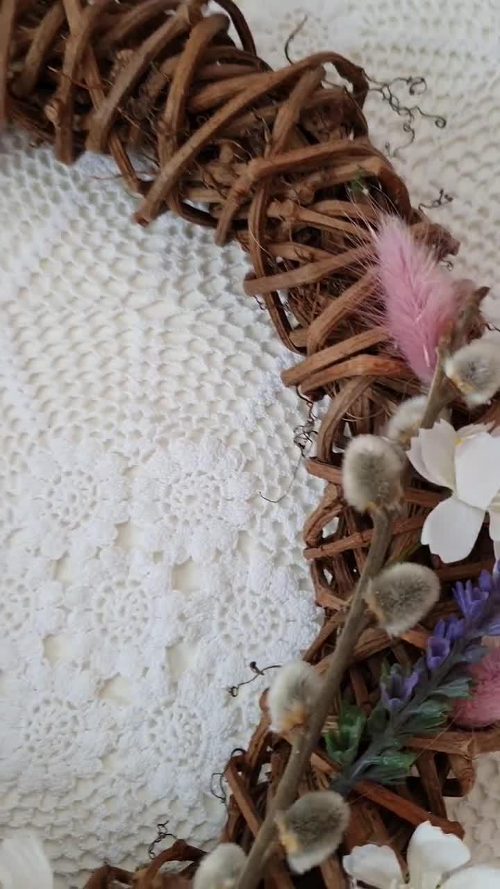 ネコヤナギの枝のリース、乾燥したネコヤナギの枝のリース、ネコヤナギ