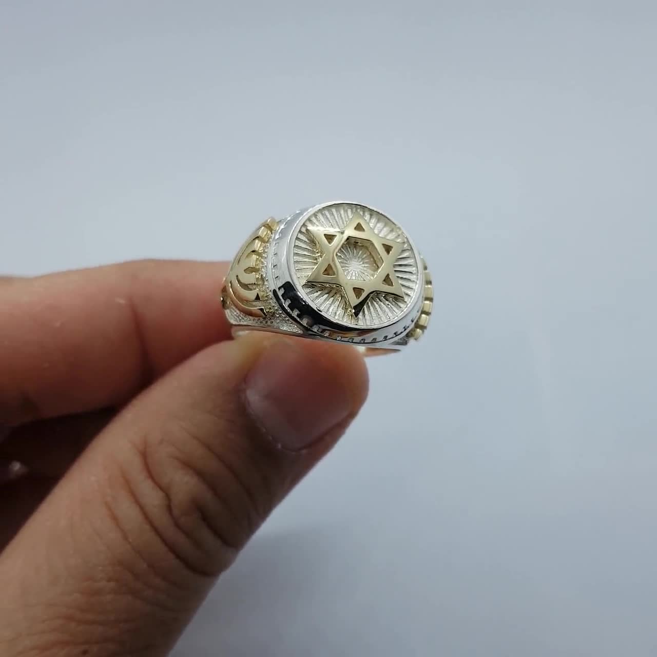  YANGFJcor Anillo giratorio de estrella de David, anillo vintage  antiestrés para hombre, símbolo religioso de Israel, regalo de joyería de  estrella judía. : Todo lo demás