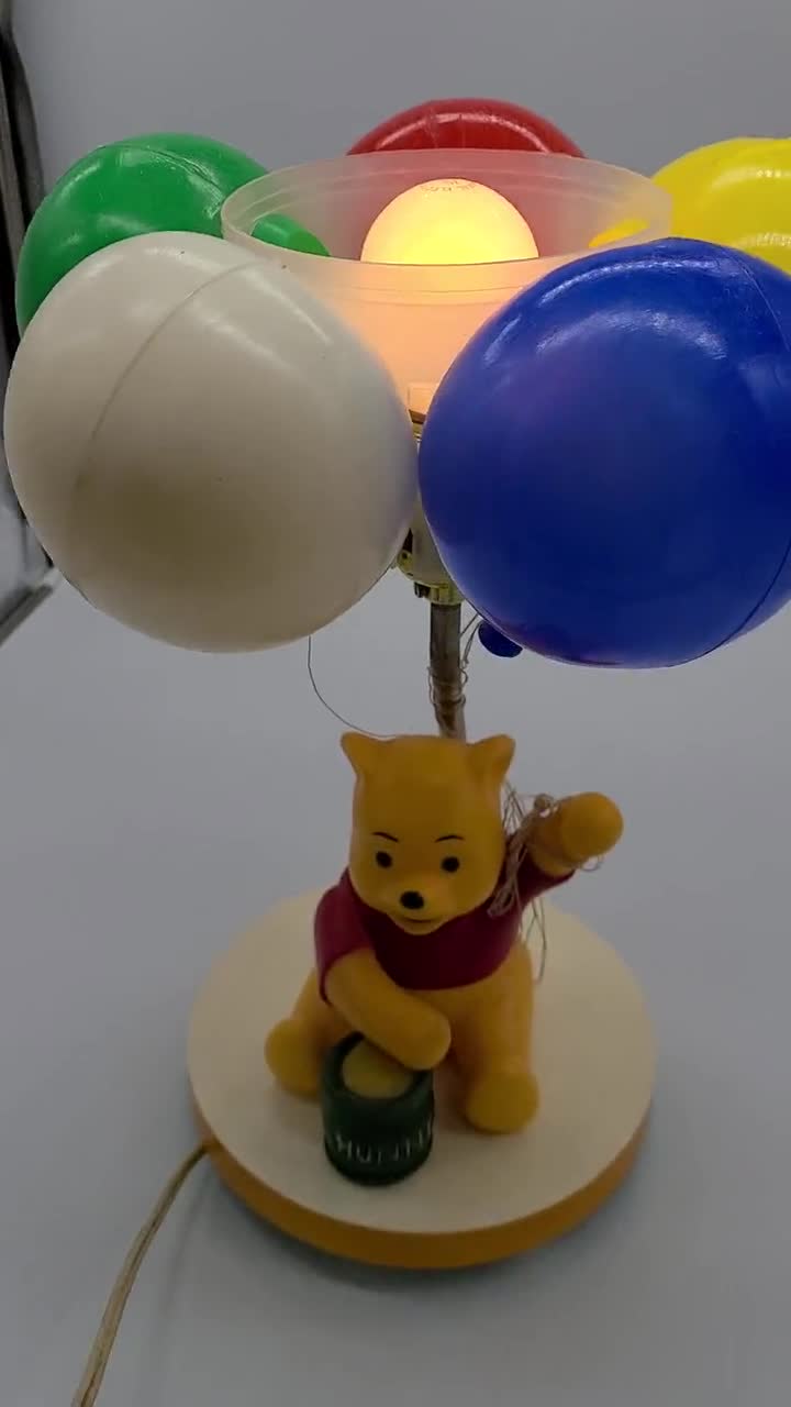 Winnie the hot sale pooh lamp balloons