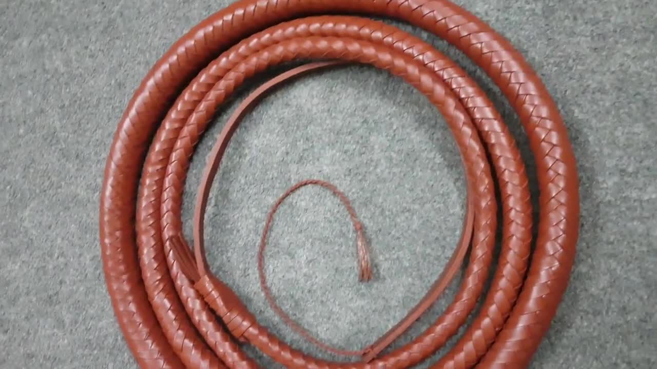 Fouet taureau Indiana Jones cuir qualité supérieure grain 100
