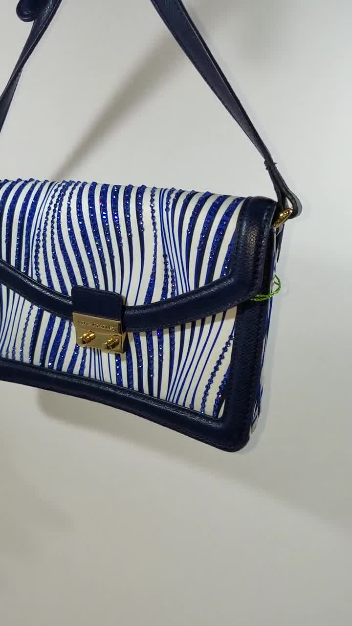 New Vera Bradley Tess Crossbody fashion Bag Wavy Stripe Blue Handbag Shoulder Bag New