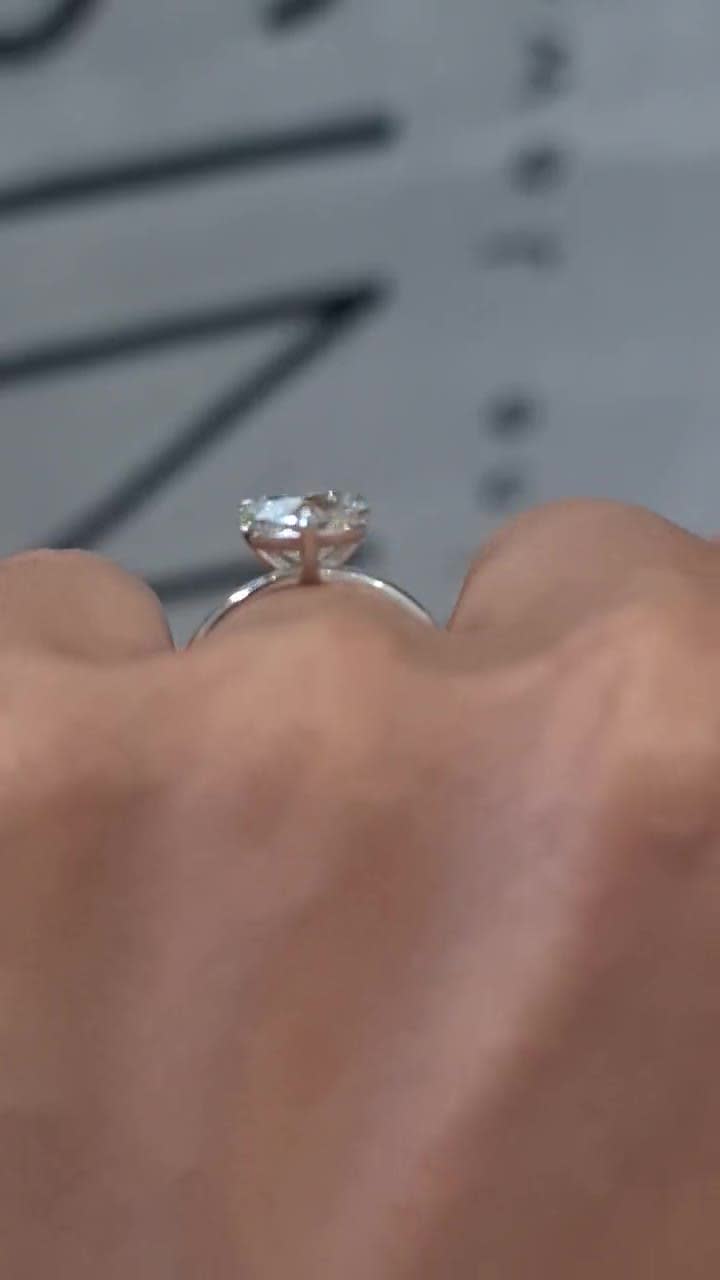 2CT IGI Certified F VS1 Heart Shaped Diamond Ring, CVD Lab